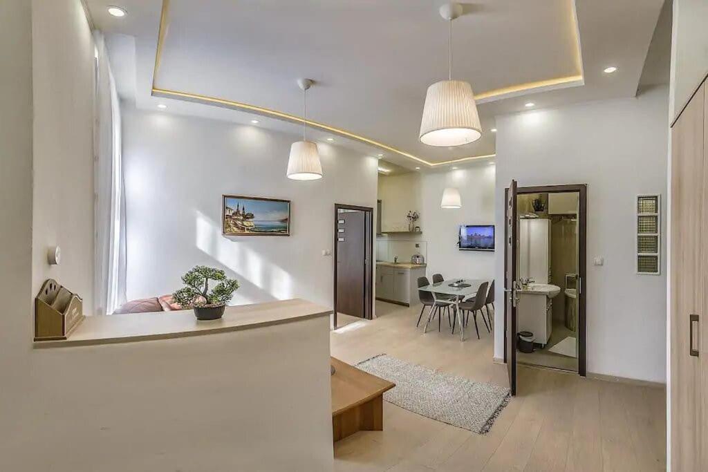 Szechenyi Renovated 2Br At Danube River Budapest Esterno foto